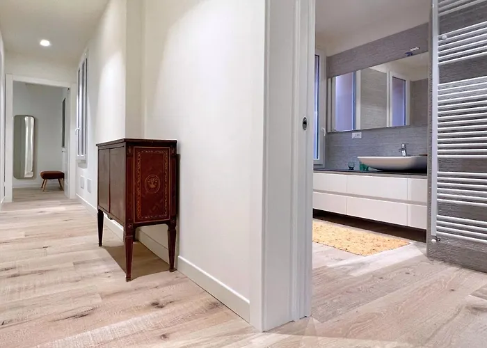 Ur Nest San Giorgio بولونيا