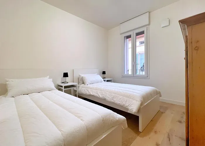 Ur Nest San Giorgio شقة